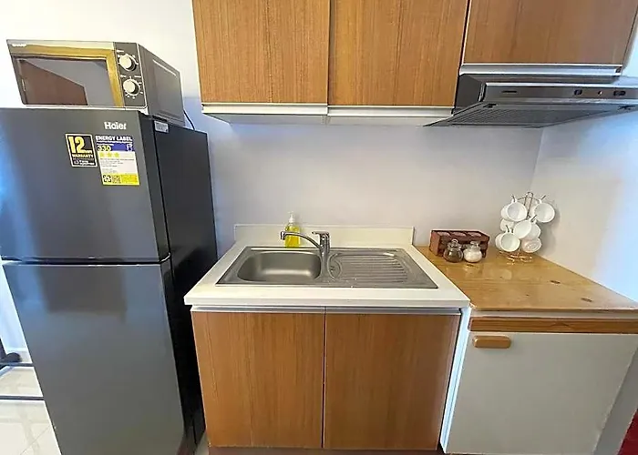 فندق One Bedroom Unit Near Us Embassy And Slmec #n